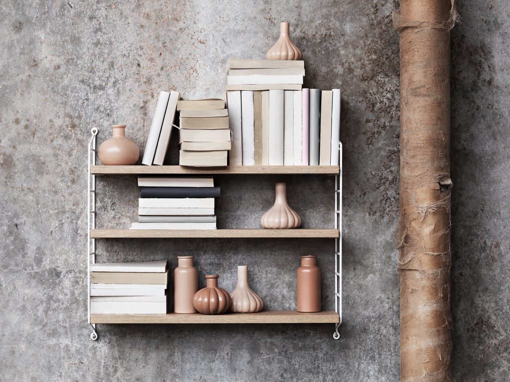 String_2016_Lotta_Agaton-concrete-bedroom-shelf-styling-closeup