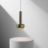 AW23-VL56-Brass-Podium-Studio-60491.jpg
