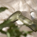 cirrus_no3_sage_lifestyle_01_w1300.jpg
