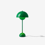 Flowerpot-VP3_Signal-Green_on.jpg