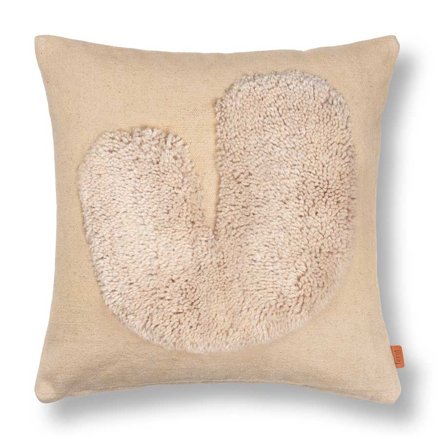 fermLIVING_AW22_LayCushion_SandOffWhite_1104266475_pack_1.jpg