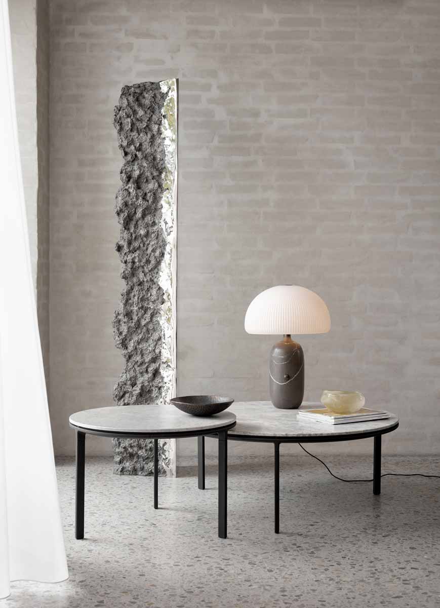 vipp-423-425-coffee-tables-sky-grey-01.jpg