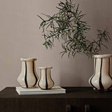 fermLIVING_SS24_RibanVase_1104268845_1104268846_1104268847_2.jpg