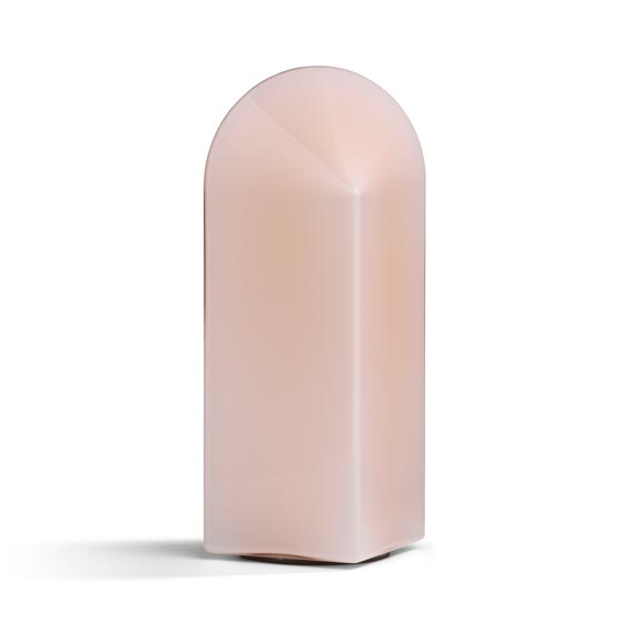 AB690-A568-AH49_Parade-Table-Lamp-320-blush-pink.jpg