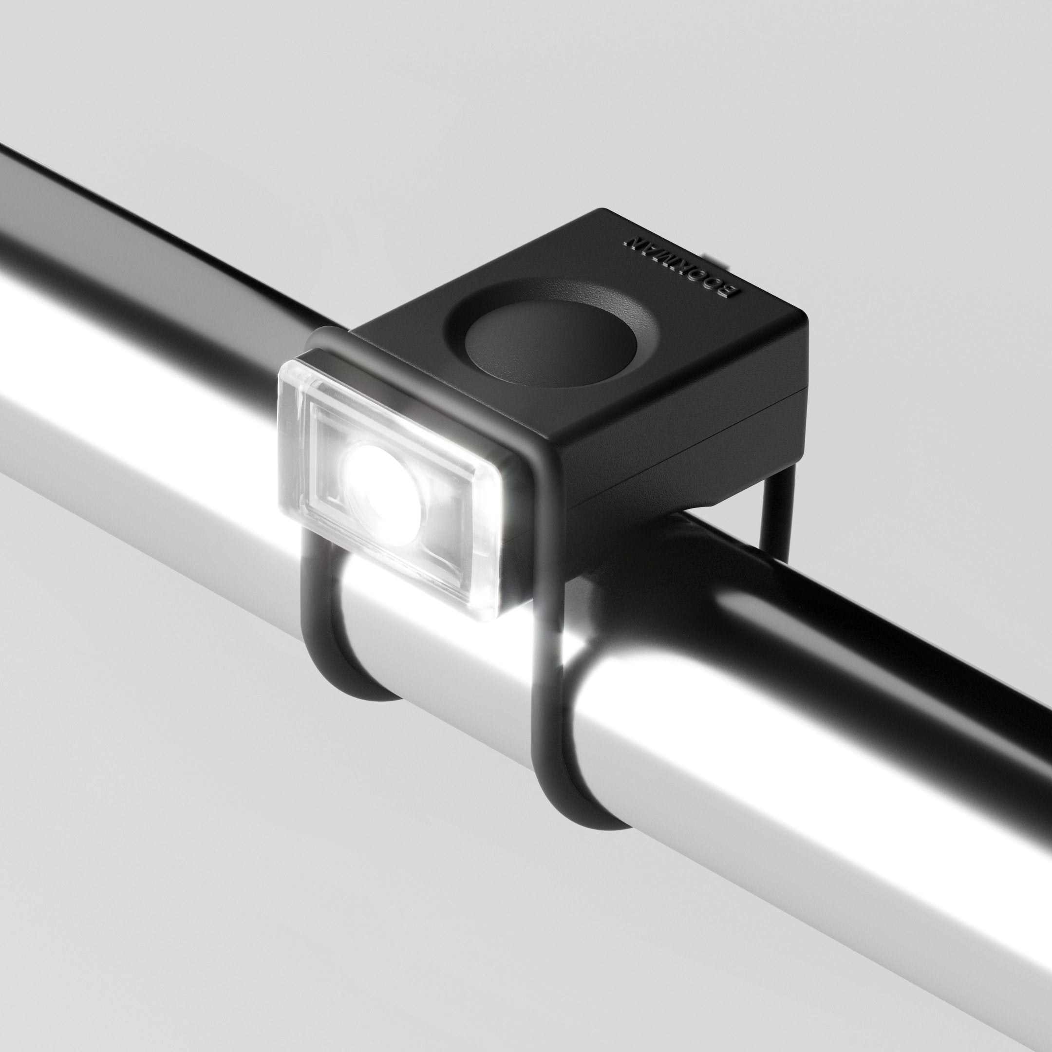 BlockLight_Front_Black_OnBar.jpg
