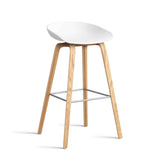 AA006-D159-AA51_AAS-32-H75-white-2.0-shell_wb-laquered-oak-base_stainless-steel-footrest.jpg