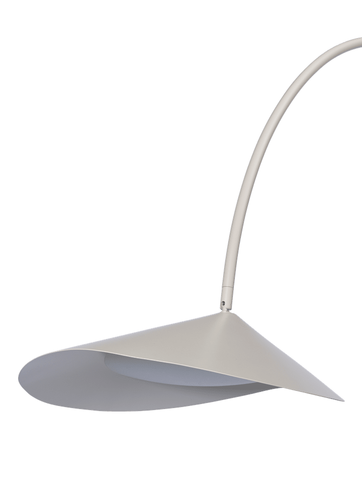 FermLiving_AW26_ArumArchedFloorLamp_Cashmere_1104274362_3.png