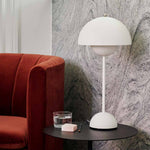 ATD_1306_Flowerpot-VP3_Matt-white_Lofer-SC23_Lato-LN8.jpg