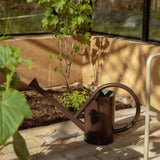 FermLiving_OutdoorLiving2026_AntilaWateringCan_DarkChocolate_1104273408.jpg