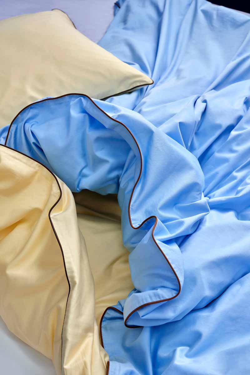 Outline-Duvet-Cover-140x200-soft-yellow-and-soft-blue_Outline-Pillow-Case-63x60-soft-yellow-and-soft-blue.jpg