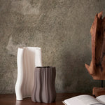 fermLIVING_AW23_MoireVase_1104268111_1104266244_01.jpg