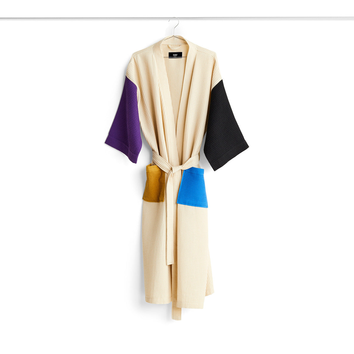 AB545-A784_Waffle-Bathrobe-cream-multi.jpg