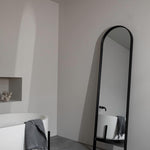 ED-06-02-BK-Woody-Floor-Mirror-Black-Stained-Oak-INT01.jpg