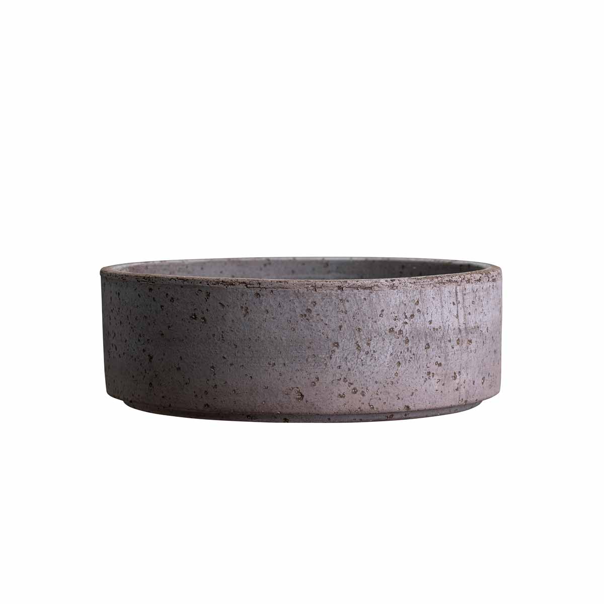 bHOG14U_BERGS-POTTER_RAW_GREY_Hoff_saucer.jpg