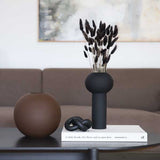 TH-03-01-BK-Knot-Table-Small-Black-INT01.jpg