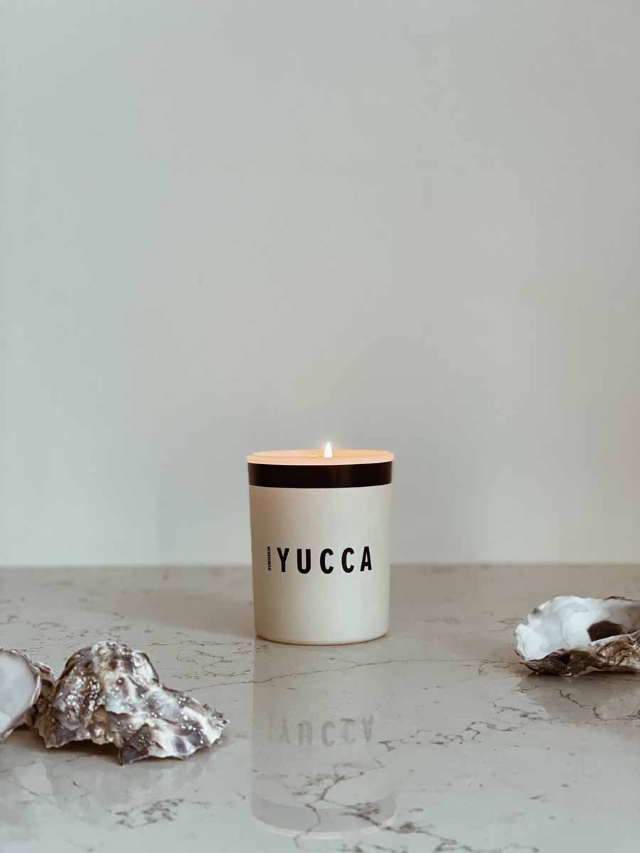 HUMDAKIN-SKU197-SCENTED-CANDLE-YUCCA.jpg