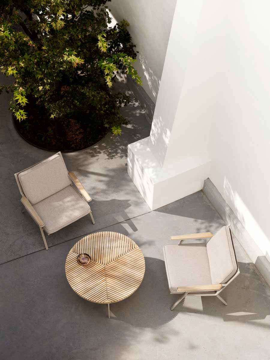 vipp-713-outdoor-lounge-chair-03.jpg
