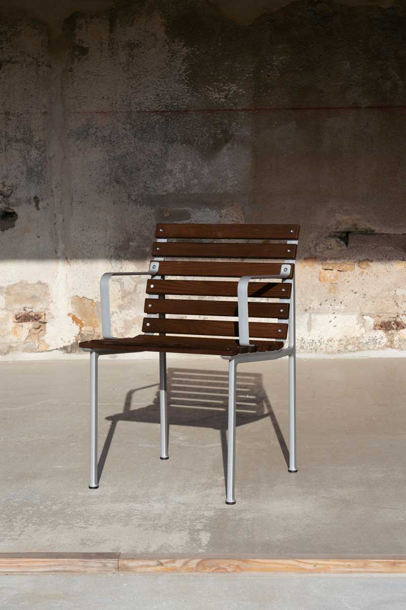 Traverse-Armchair-heat-treated-oiled-ash-11.jpg