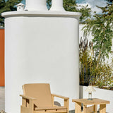 Crate-Lounge-Chair_Crate-Low-Table-wb-lacquered-pinewood_Crate-Folding-Cushion-beige_Mousqueton-Lamp-oyster-white.jpg