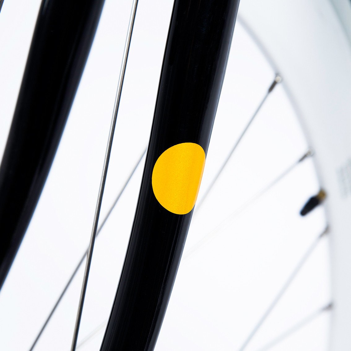 reflector_yellow_7bceefad-20a6-43b0-a2dd-8228f25e3c83.jpg