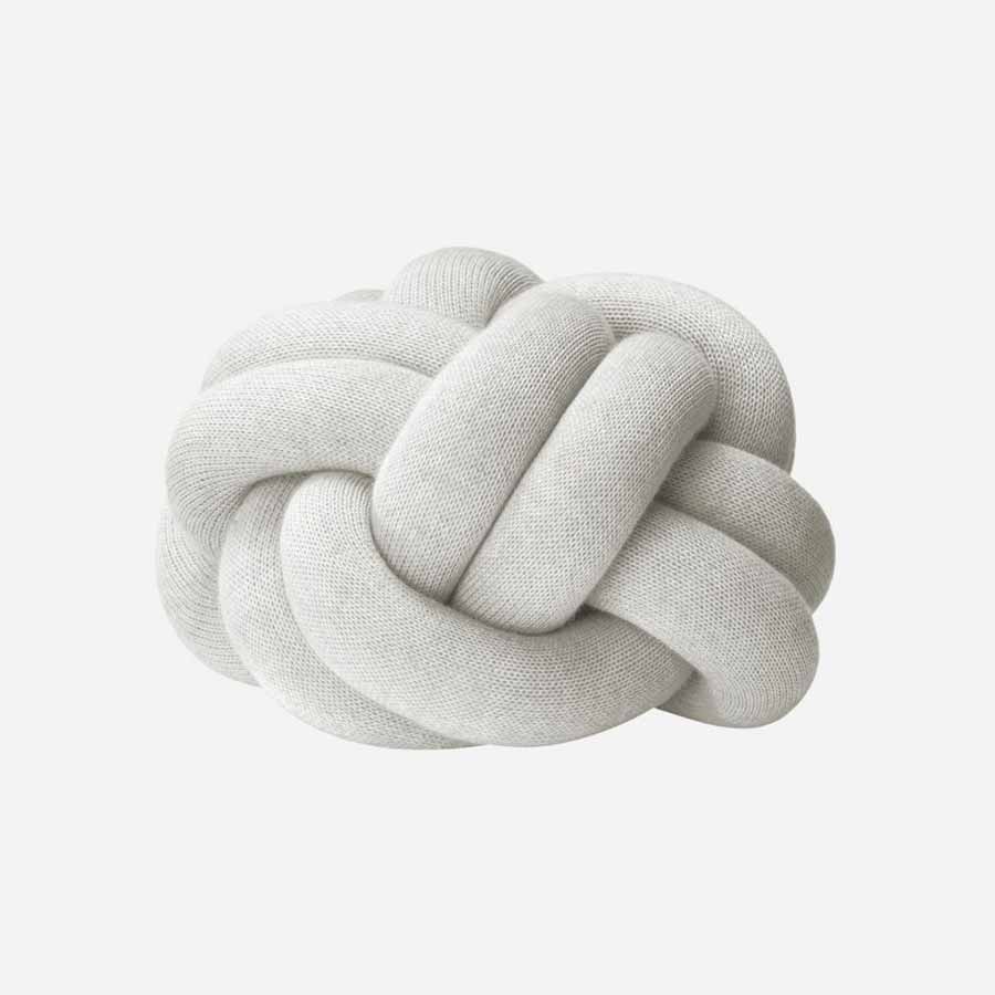 knot-lightgrey-1.jpg