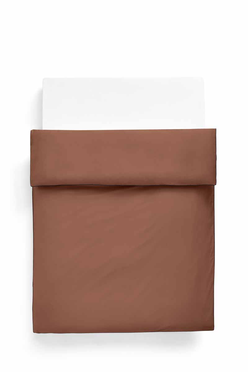 AC454-A665-AF54_Outline-Duvet-Cover-140x200-milk-chocolate.jpg