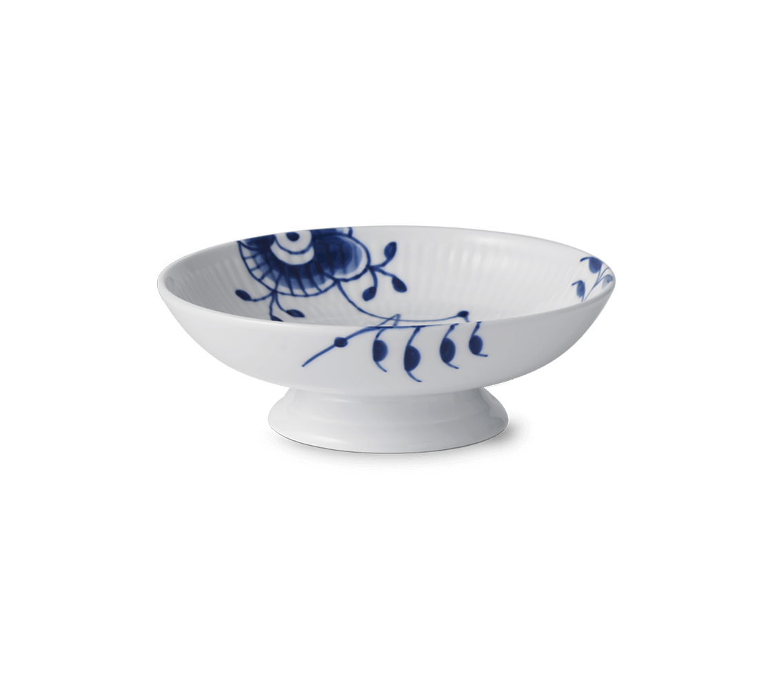 bowl on stand.png