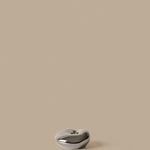 FermLiving_Holiday2026_PackshotsWithBackground_BellureCandleHolder_Silver_1104273898.jpg