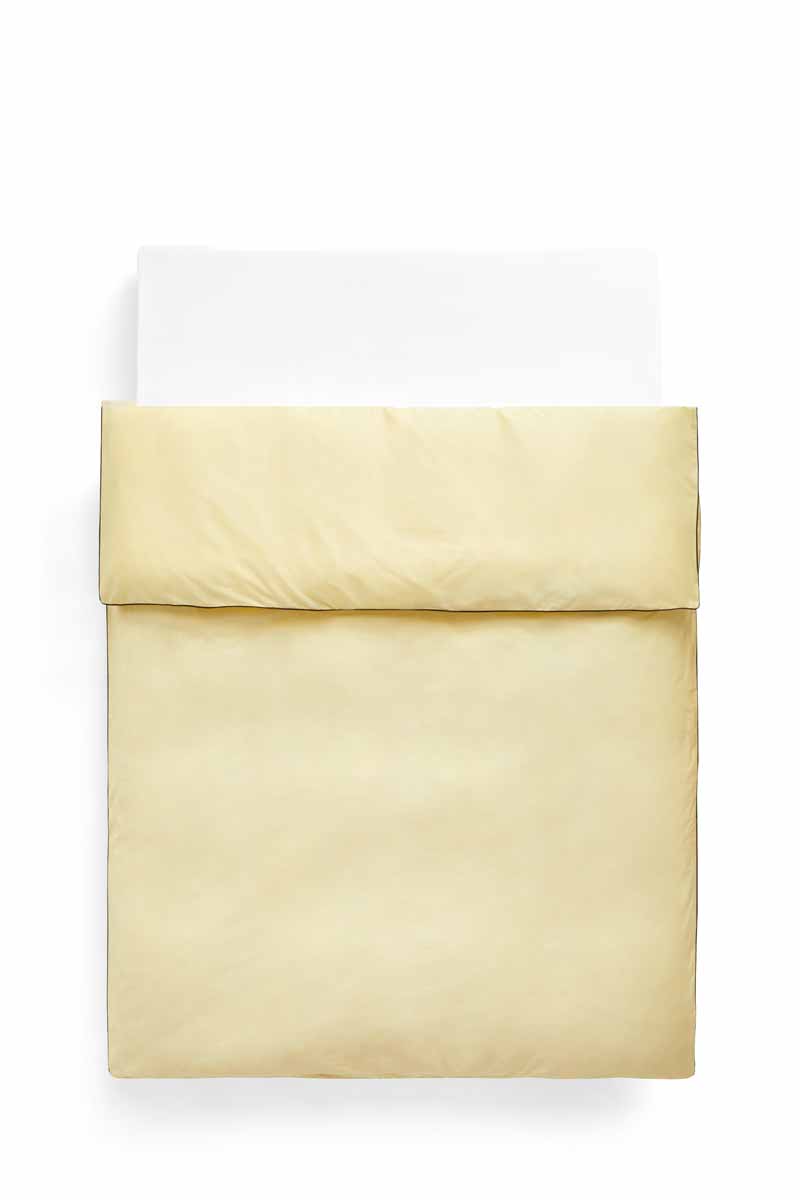 AC454-A665-AB45_Outline-Duvet-Cover-140x200-soft-yellow.jpg