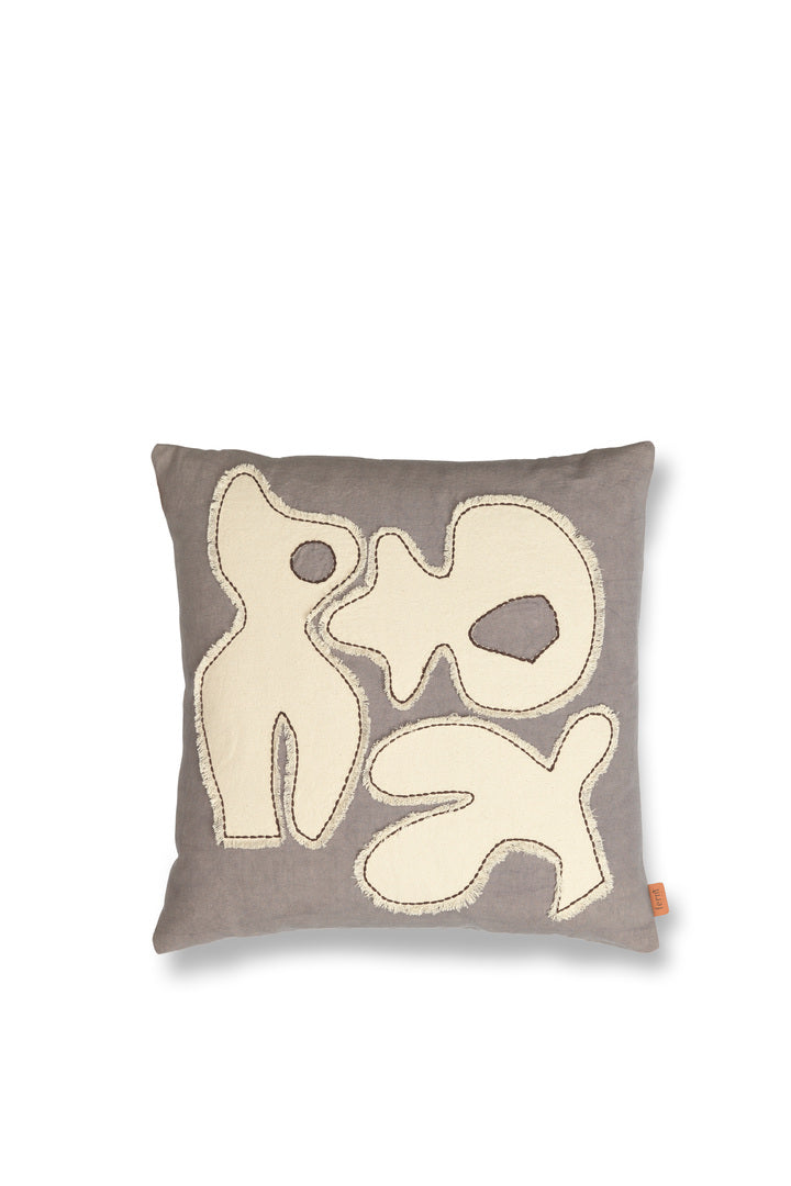 fermLIVING_AW23_1104268228_FigureCushion_01.jpg