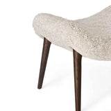 vipp467-lodge-footstool-curly07-detail-01.jpg