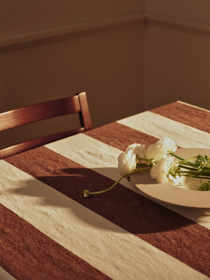 FermLiving_SS26_HaleTablecloth_1104272499_SonaeBowl_1104273002.jpg