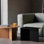Slit Table Wood Round XL wb lacquer oak_Slit Table Wood Oblong black wb lacquer oak.jpg