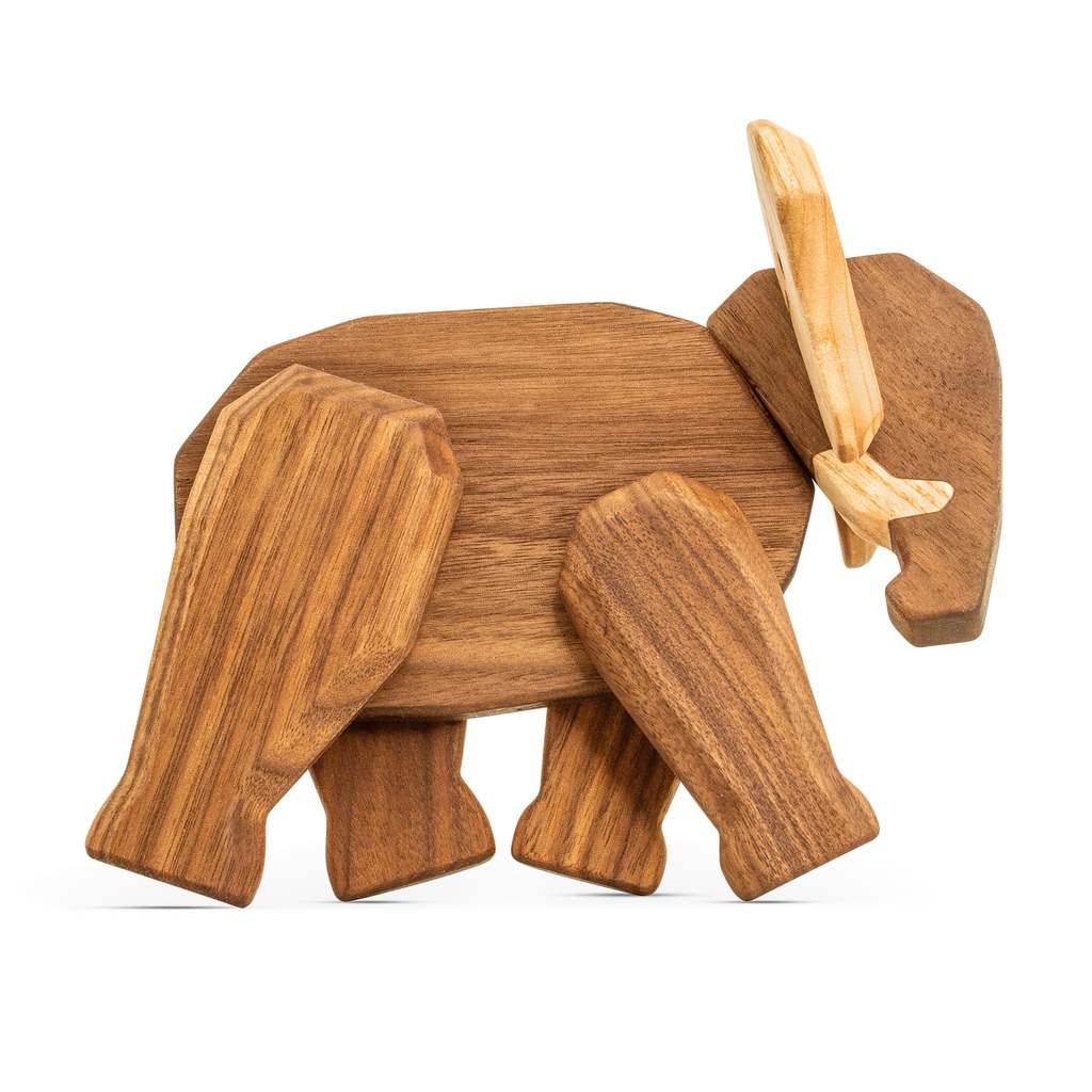 dad-elephant_far-elefant_walk.jpg