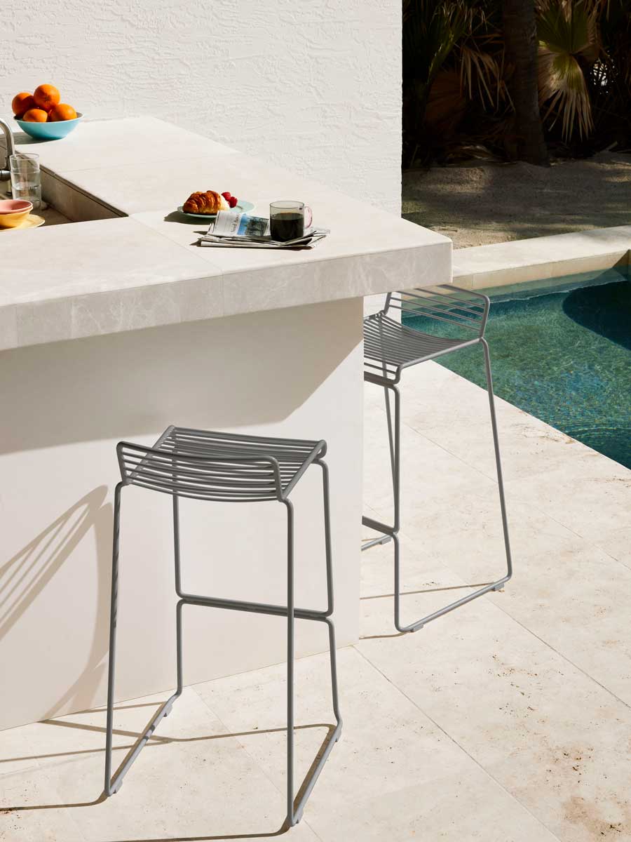 Hee-Bar-Stool-asphalt-grey.jpg