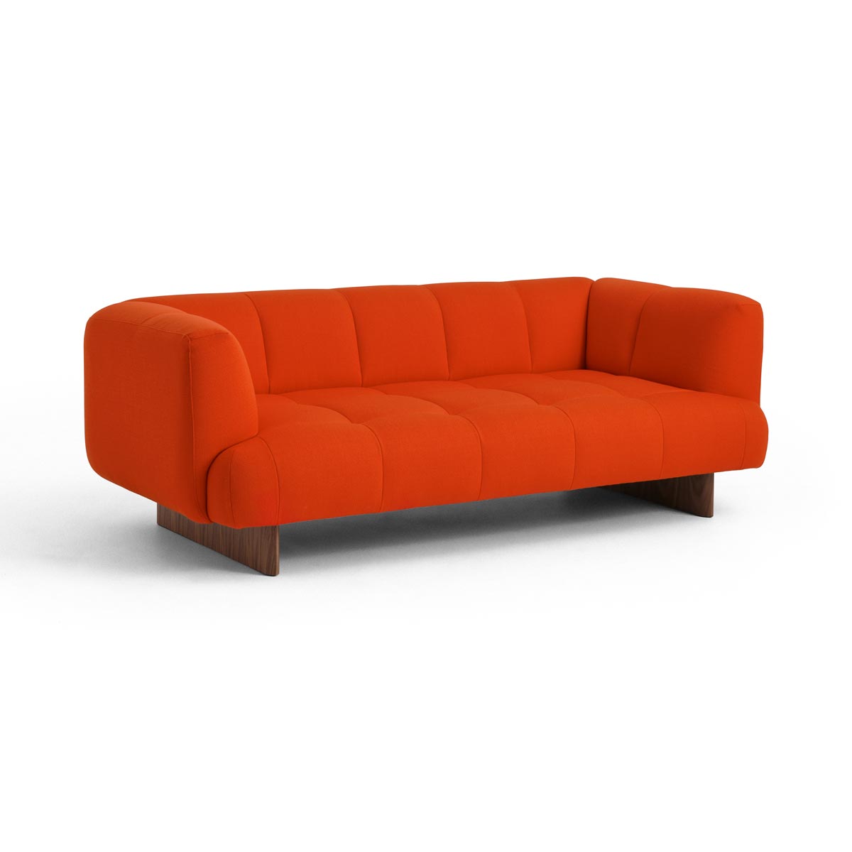 AE025-A001-AA44-01KC_Quilton-Lift-2-Seater-Vidar-542_wb-lacquered-walnut-base.jpg