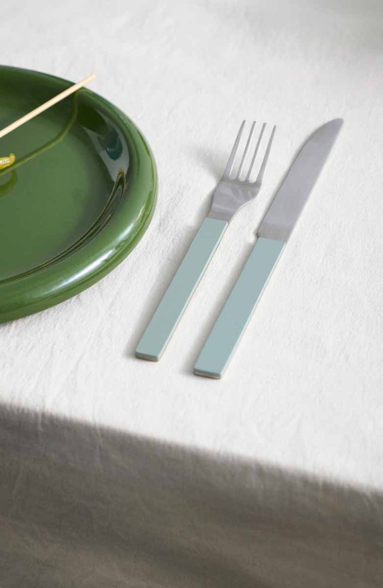 Barro-Plate-18-set-of-2-green_MVS-Cutlery-set-of-4-green.jpg