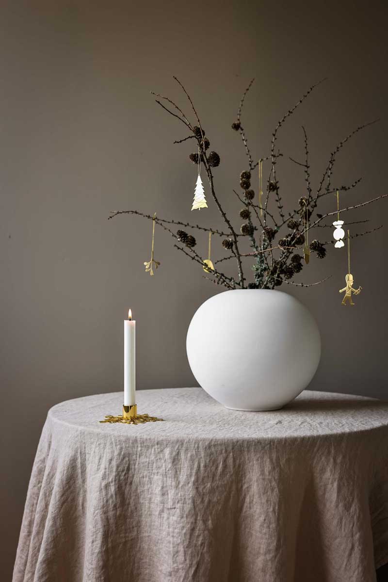 HI-035-15-BRChristmasDecoHangerTreeBrassINT-1.jpg
