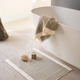 vipp-101-104-bath-mat-towel-large-khaki-01.jpg