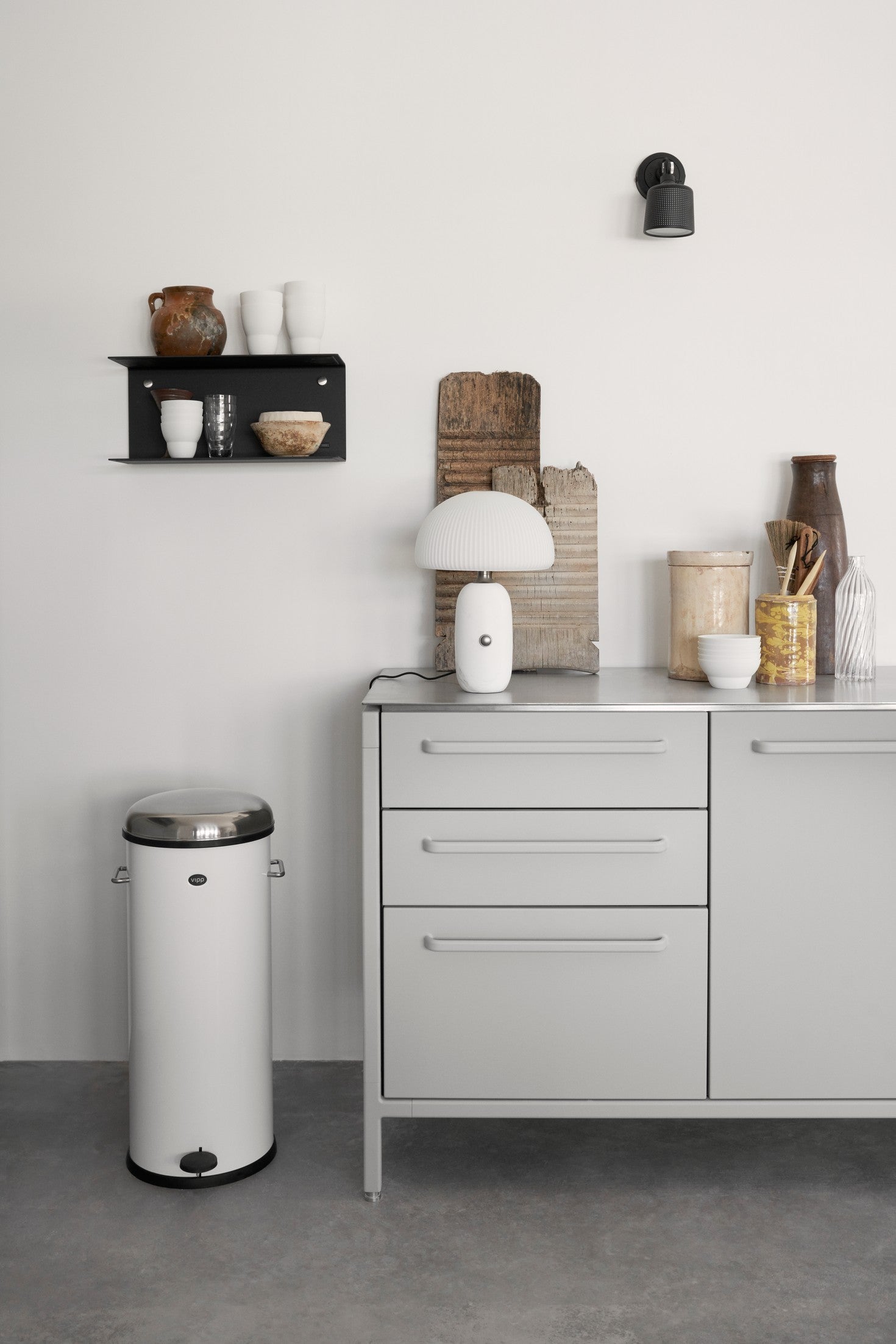 Vipp-villa-kitchen-detail-02.jpg