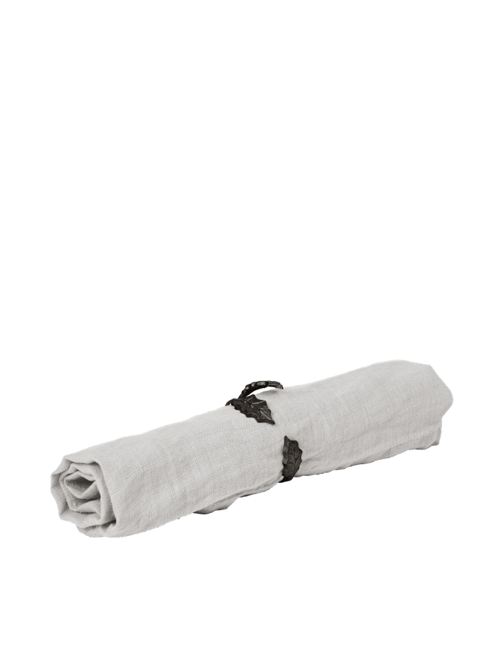 FermLiving_Holiday2025_HollyLeafNapkinRings_SetOf4_BlackBrass_1104271780_2.png
