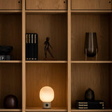 MENU_JWDA_Table_Lamp_Portable_Échasse_Vase.jpg