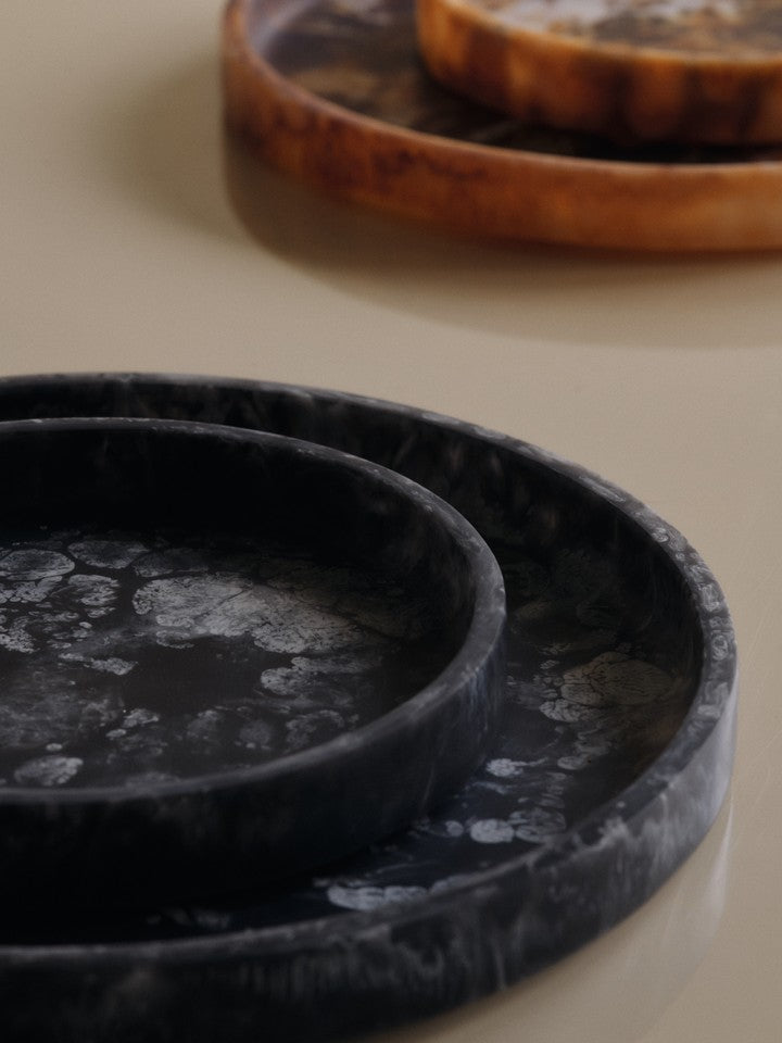 FermLiving_AW25_MistTray_20_Charcoal_1104271861_MistTray_30_Charcoal_1104271866_MistTray_20_SugarKelp_1104271865_MistTray_30_SugarKelp_1104271870 (1).jpg