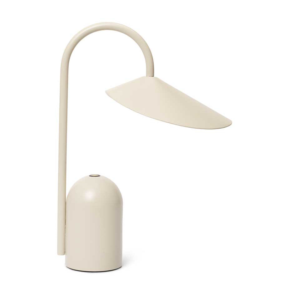 fermLIVING_SS24_ArumPortableLamp_Cashmere_1104269285_1.jpg