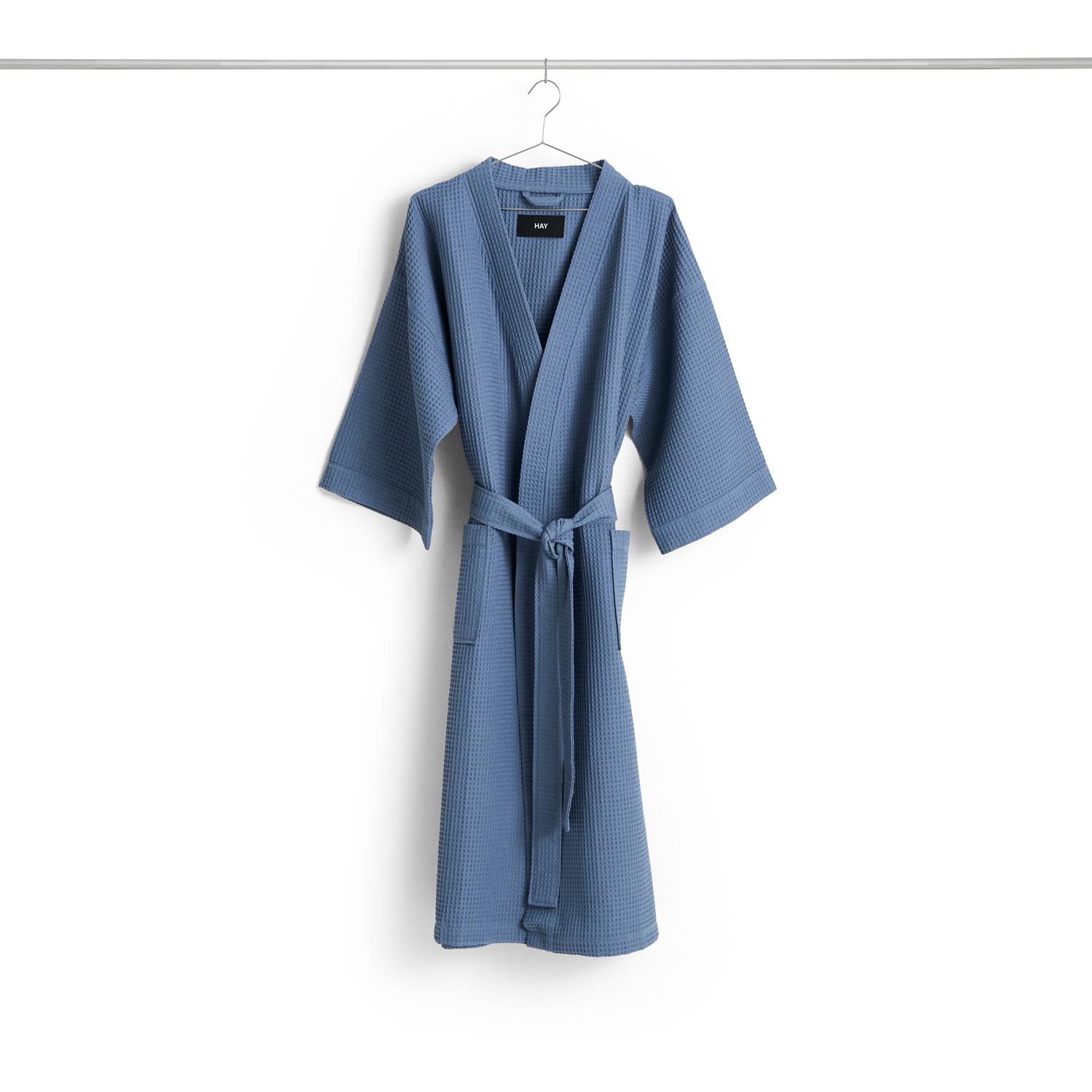 AB545-A911_Waffle-Bathrobe-dusty-blue.jpg