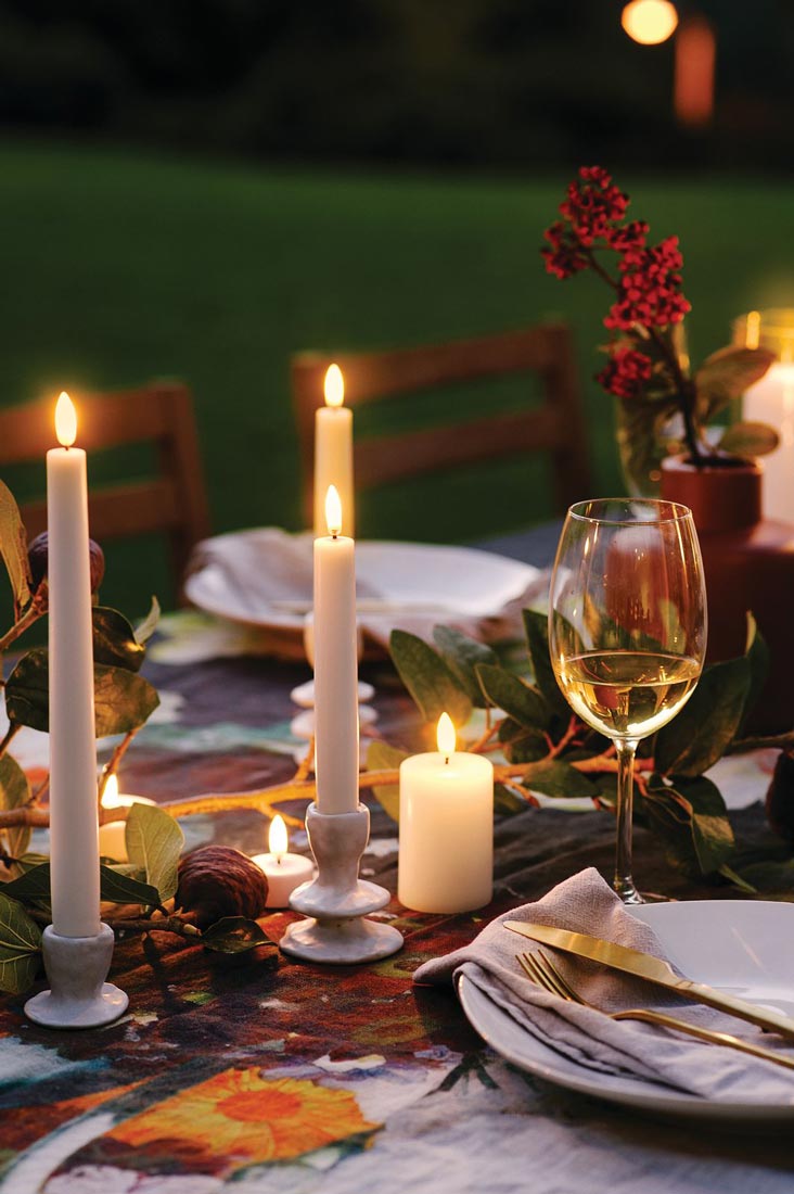 Uyuni-Lighting-Tapper-and-Pillar-Candles-on-dinner-table-medium.jpg