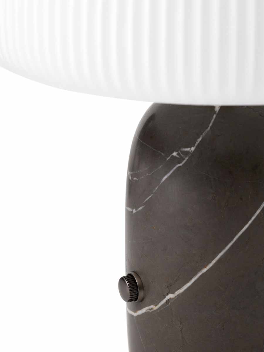 VIPP592-Sculpture-Table-Lamp-Detail-Dark-Marble-04-low.jpg