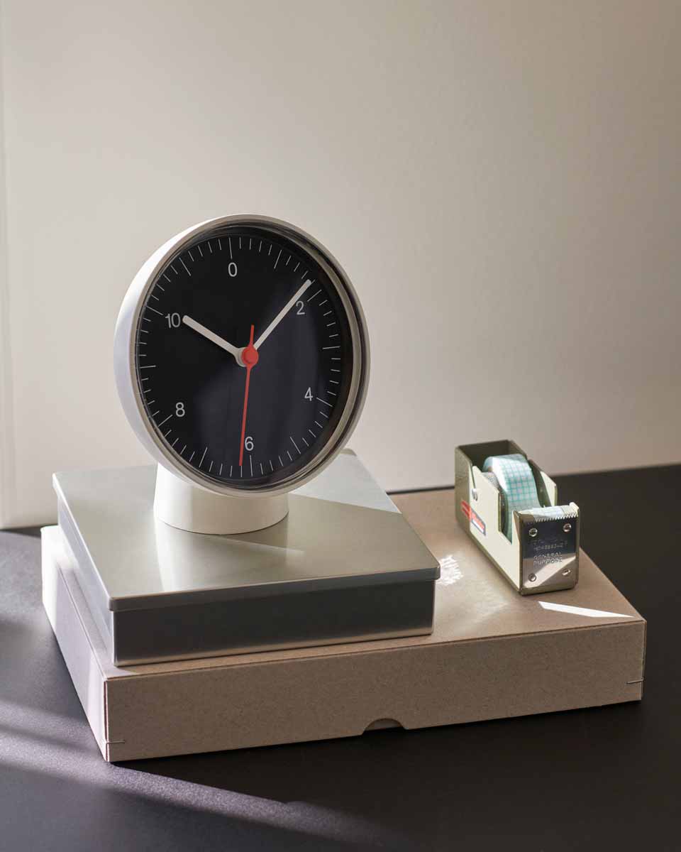 Table-Clock-white.jpg