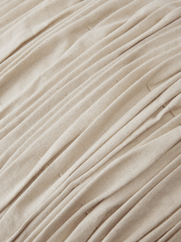 FermLiving_AW25_FaldaCushions_Undyed_1104272241_1104272242_1104272378_2.png