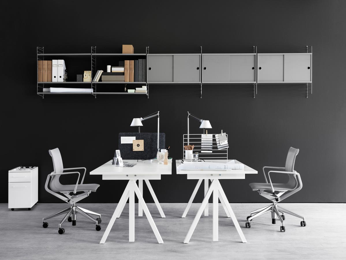 string-works-workspace-white-grey_landscape_large.jpg